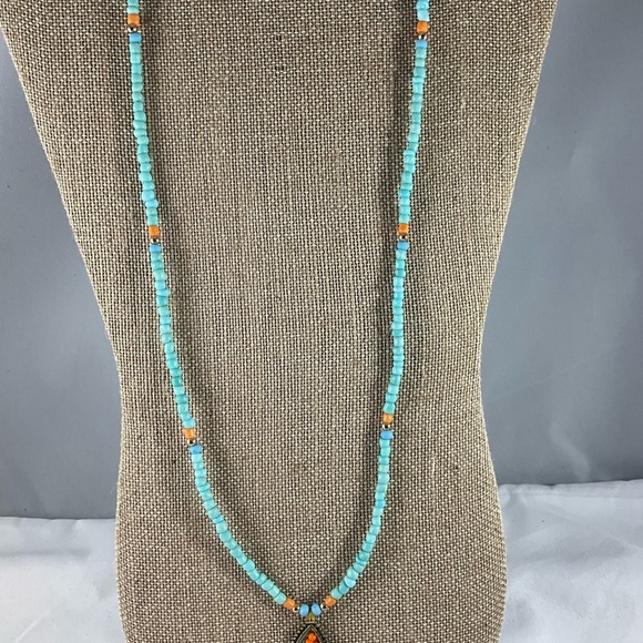 Hand Crafted Pendant Necklace Seed Beads Turquoise Orange Gold tone findings - Picture 7 of 8
